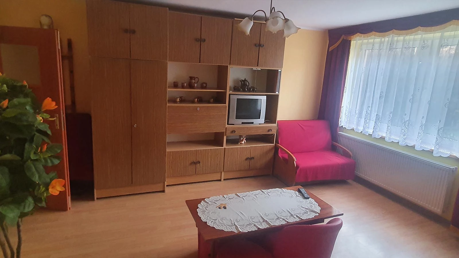 Duży pokój dla czterech lub pięciu osób